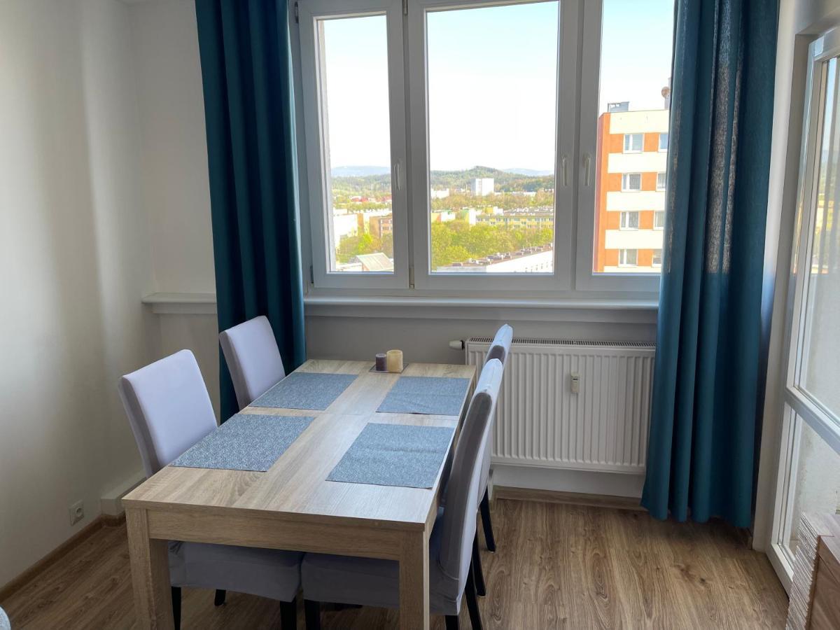 Apartament Z Widokiem Jelenia Gora Exterior photo